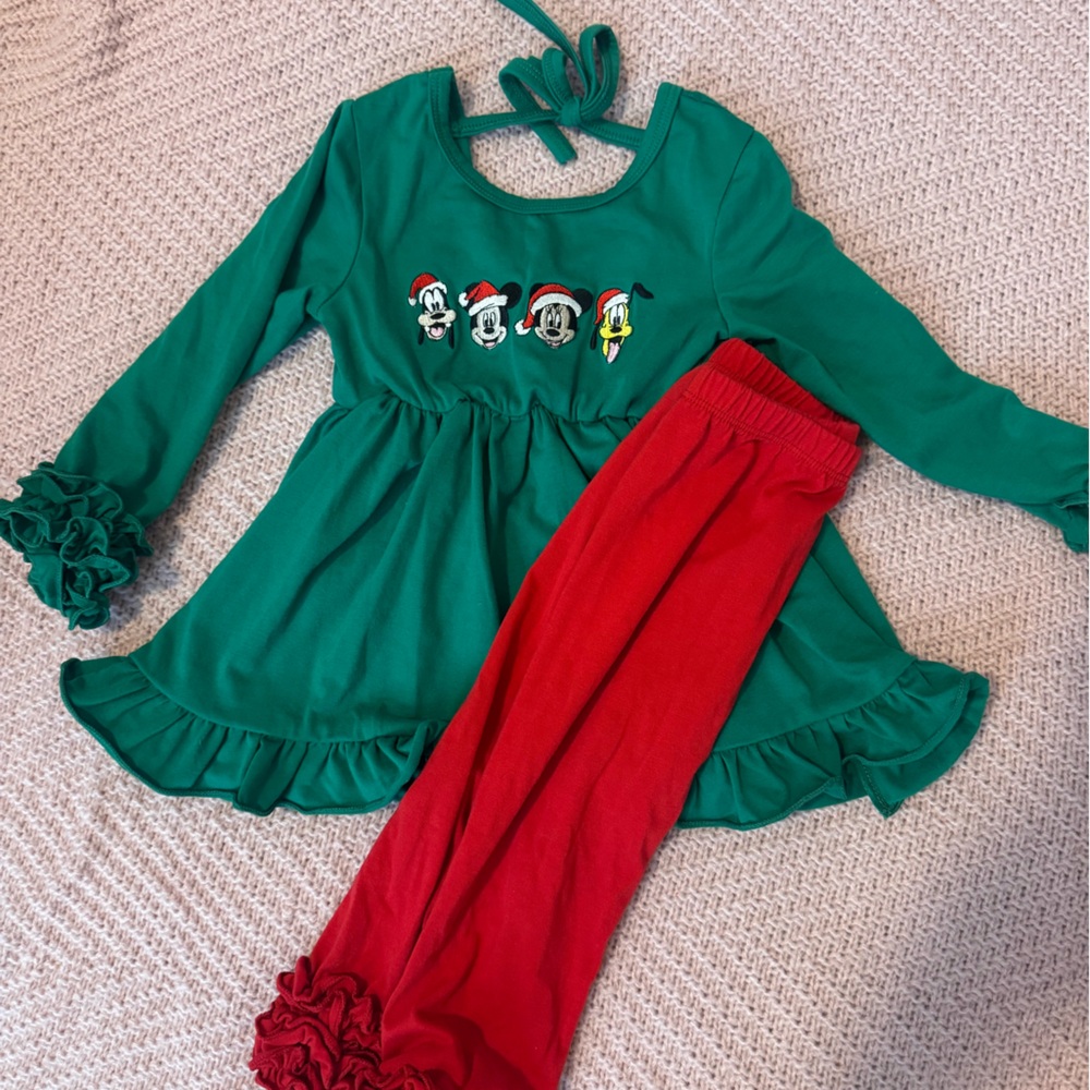Disney Christmas Outfit